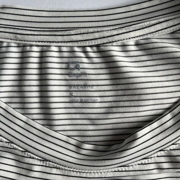 GAP GapFit Breathe High Low Mini Stripe Short Sleeve Athletic Top Size Small - Picture 2 of 7